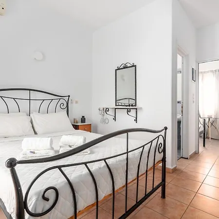 Ornos Apartments Apartamento